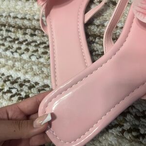 Chic Pink Textured Sandals